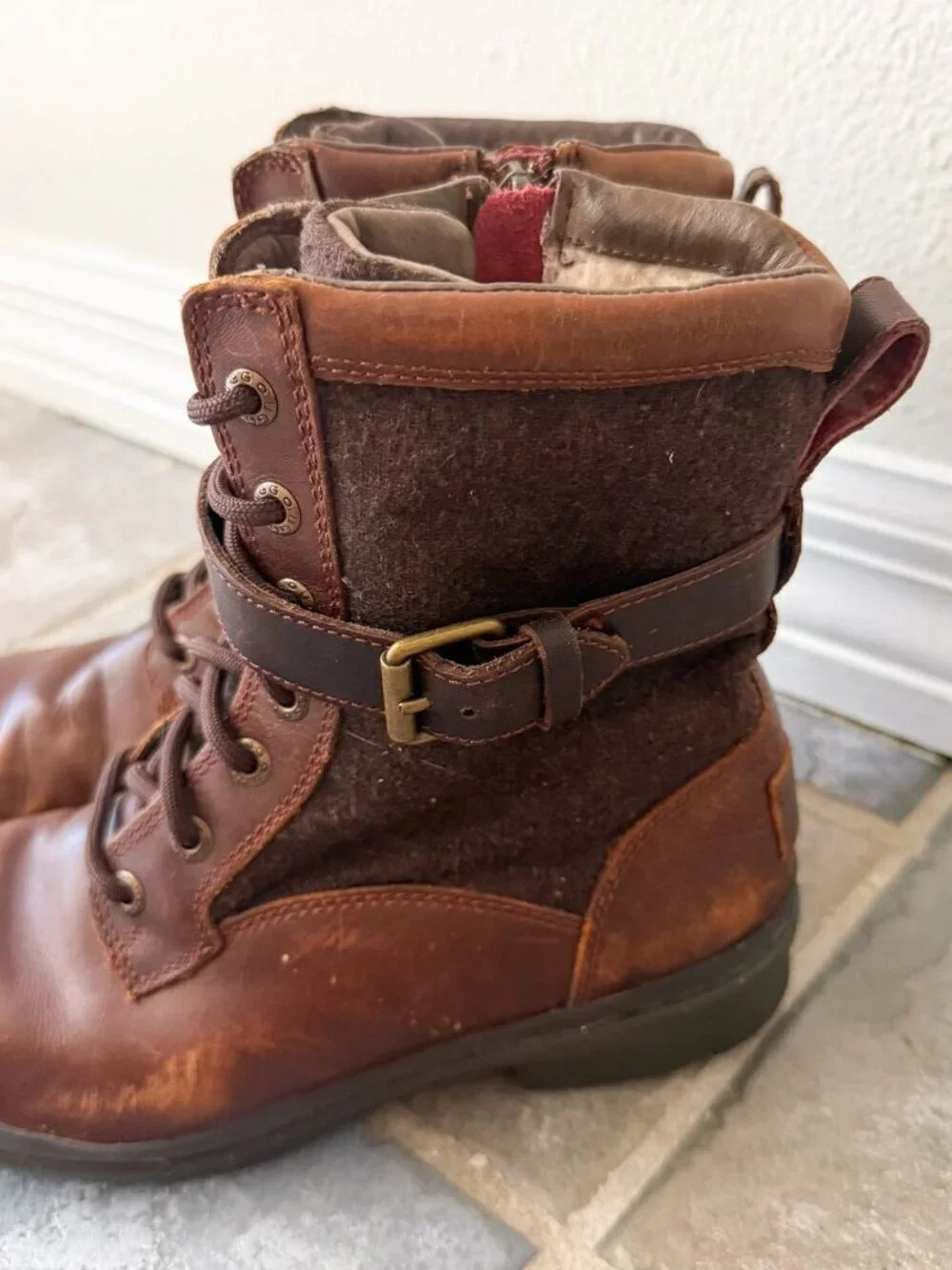 UGG Kesey Waterproof Brown Leather Combat Insulated Boots Womens 6 Lace Up